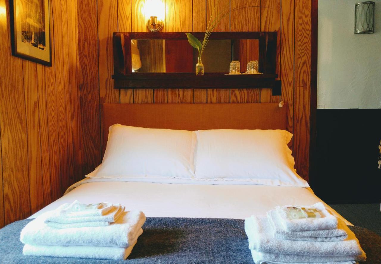 Pine Hill Arms Hotel Εξωτερικό φωτογραφία